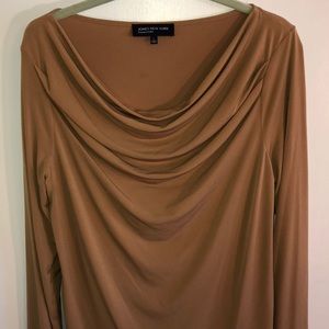Jones NY gold shawl collar polyester top.